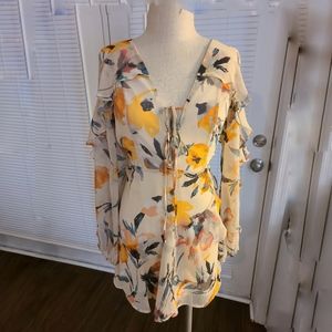 NWT Sz 10 BCBG floral dress with open back